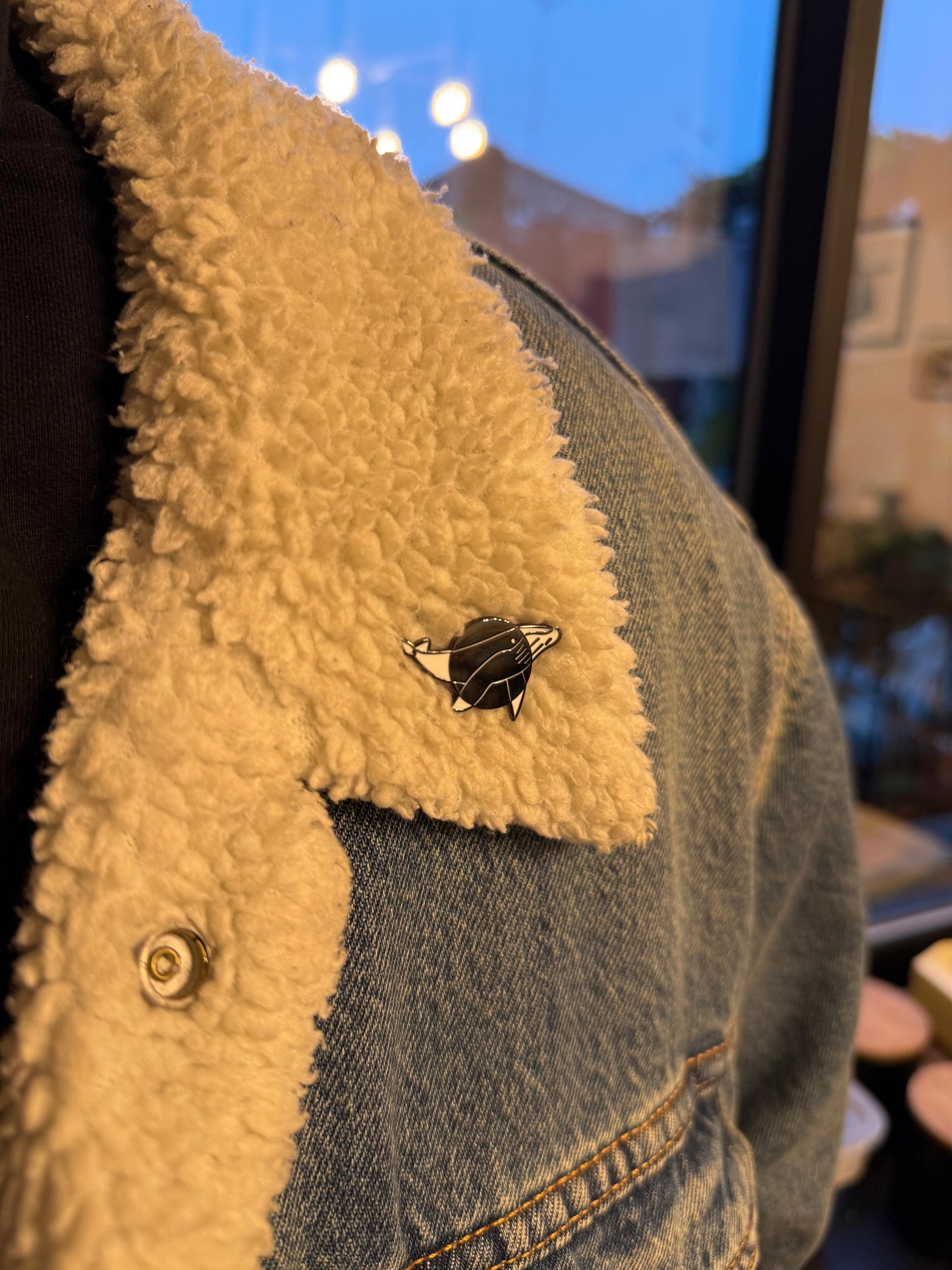 TWWTS Pin
