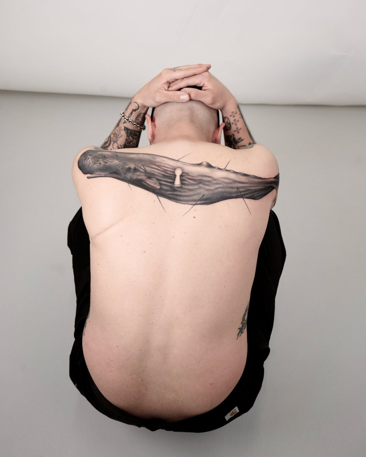 Tatuaggio Microrealism di Matteo Ciampi, The White Whale Tattoo Society