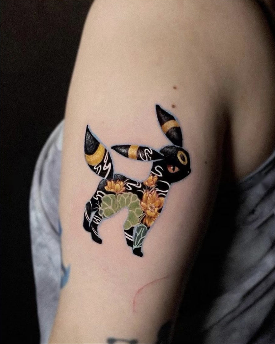 Tatuaggio di dyun_tat2, guest di The White Whale Tattoo Society, Milano