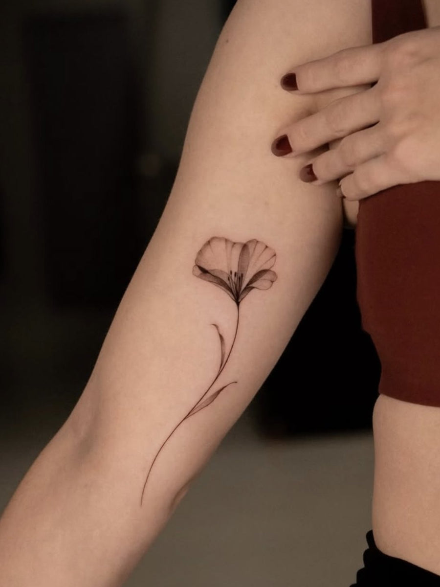 Tatuaggio di angiela.rt, guest di The White Whale Tattoo Society, Milano