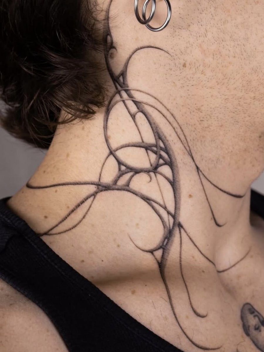 Tatuaggio di ramon_panebianco, guest di The White Whale Tattoo Society, Milano